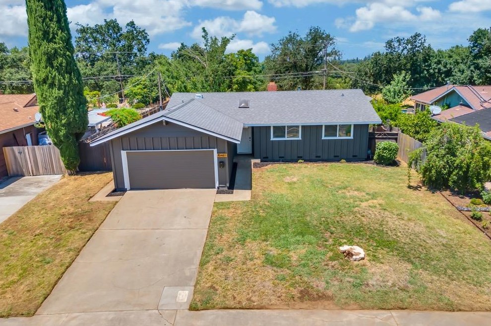 10487 Ambassador Dr, Rancho Cordova CA  95670-2278 exterior