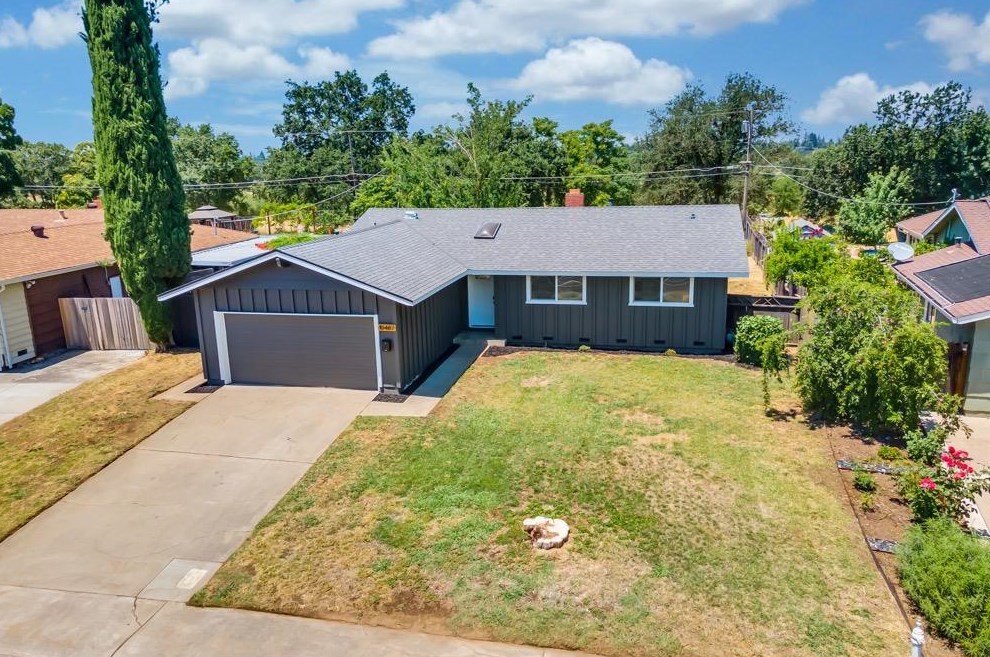 10487 Ambassador Dr, Rancho Cordova CA  95670-2278 exterior