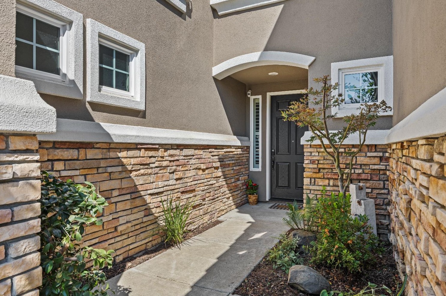 5305 Garlenda Dr, Folsom CA  95762-5534 exterior