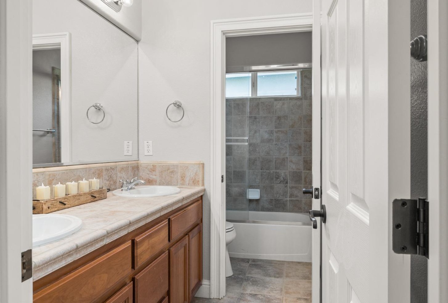 5305 Garlenda Dr, Folsom CA  95762-5534 exterior