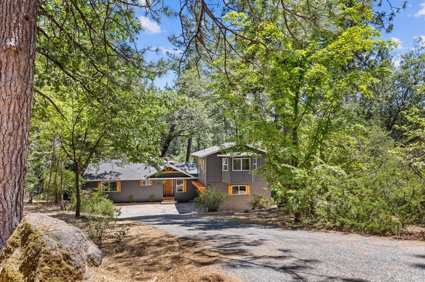 10835 Henson Way, Grass Valley CA  95949-6811 exterior