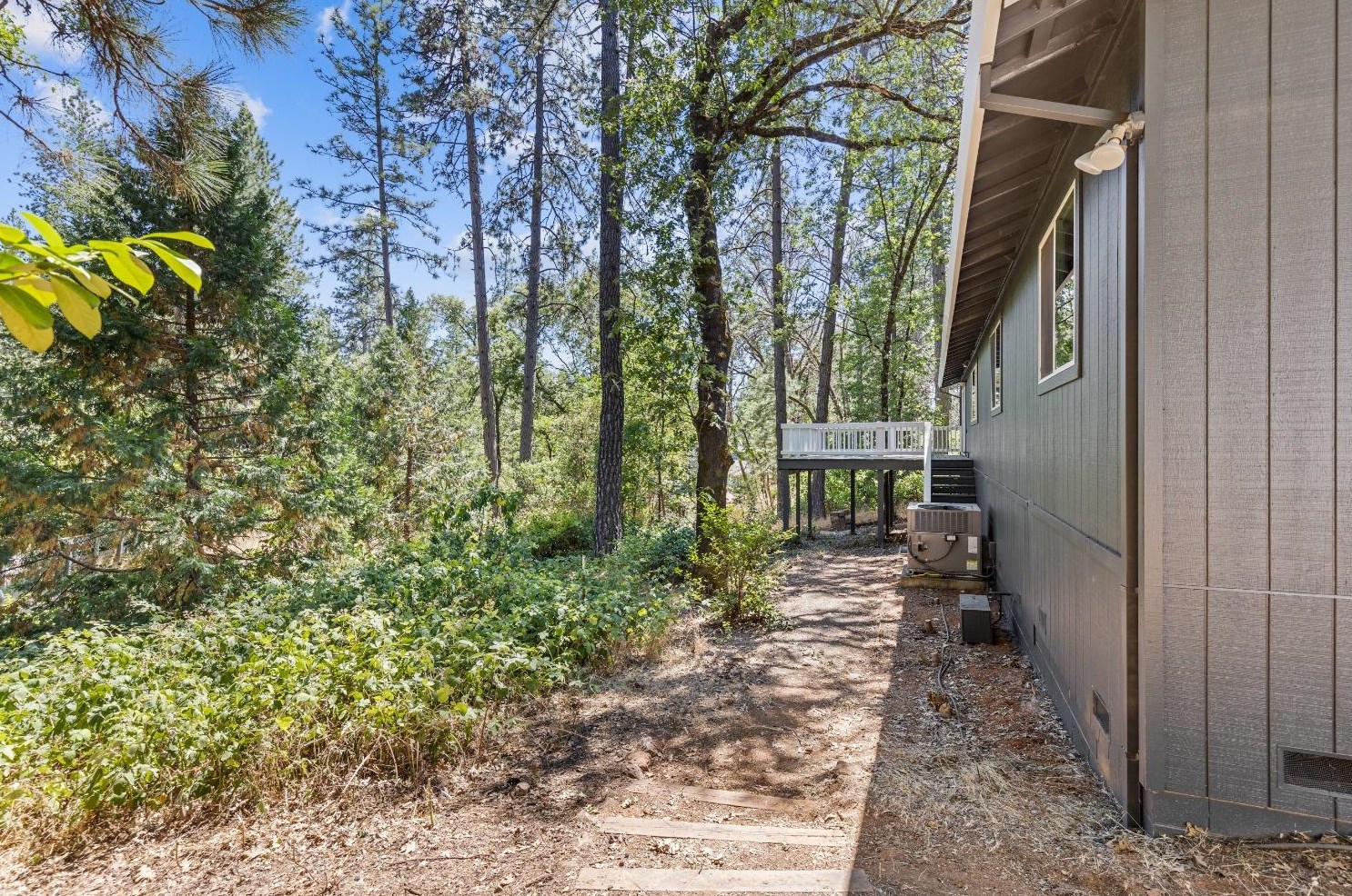 10835 Henson Way, Grass Valley CA  95949-6811 exterior