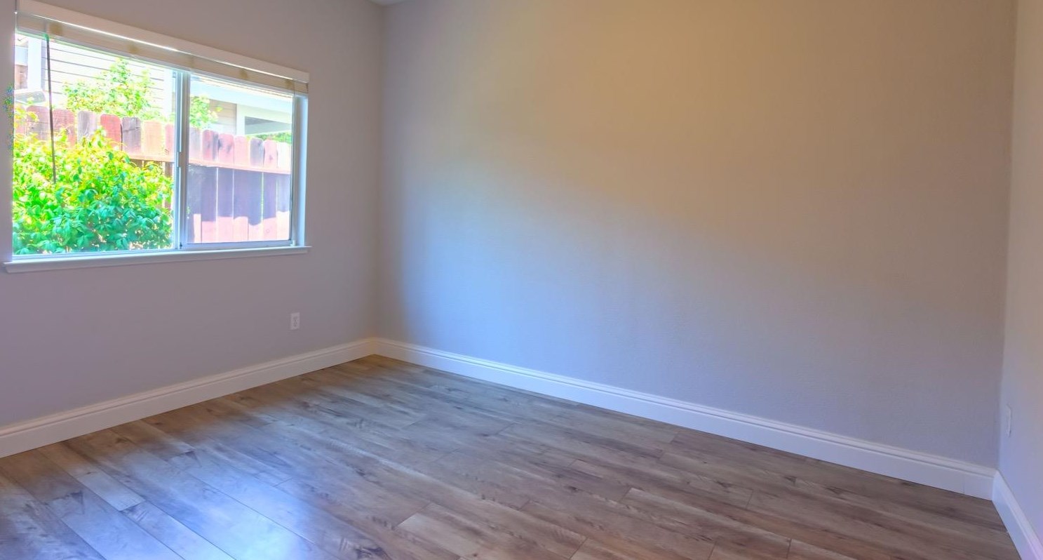 344 Parker Dr, Folsom CA  95630-7928 exterior