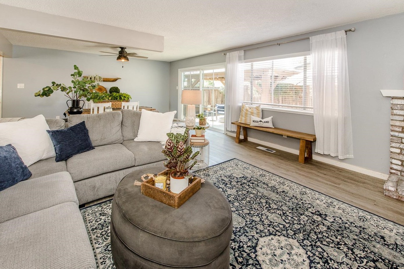 726 Gibson Rd, Woodland CA  95695-4847 exterior