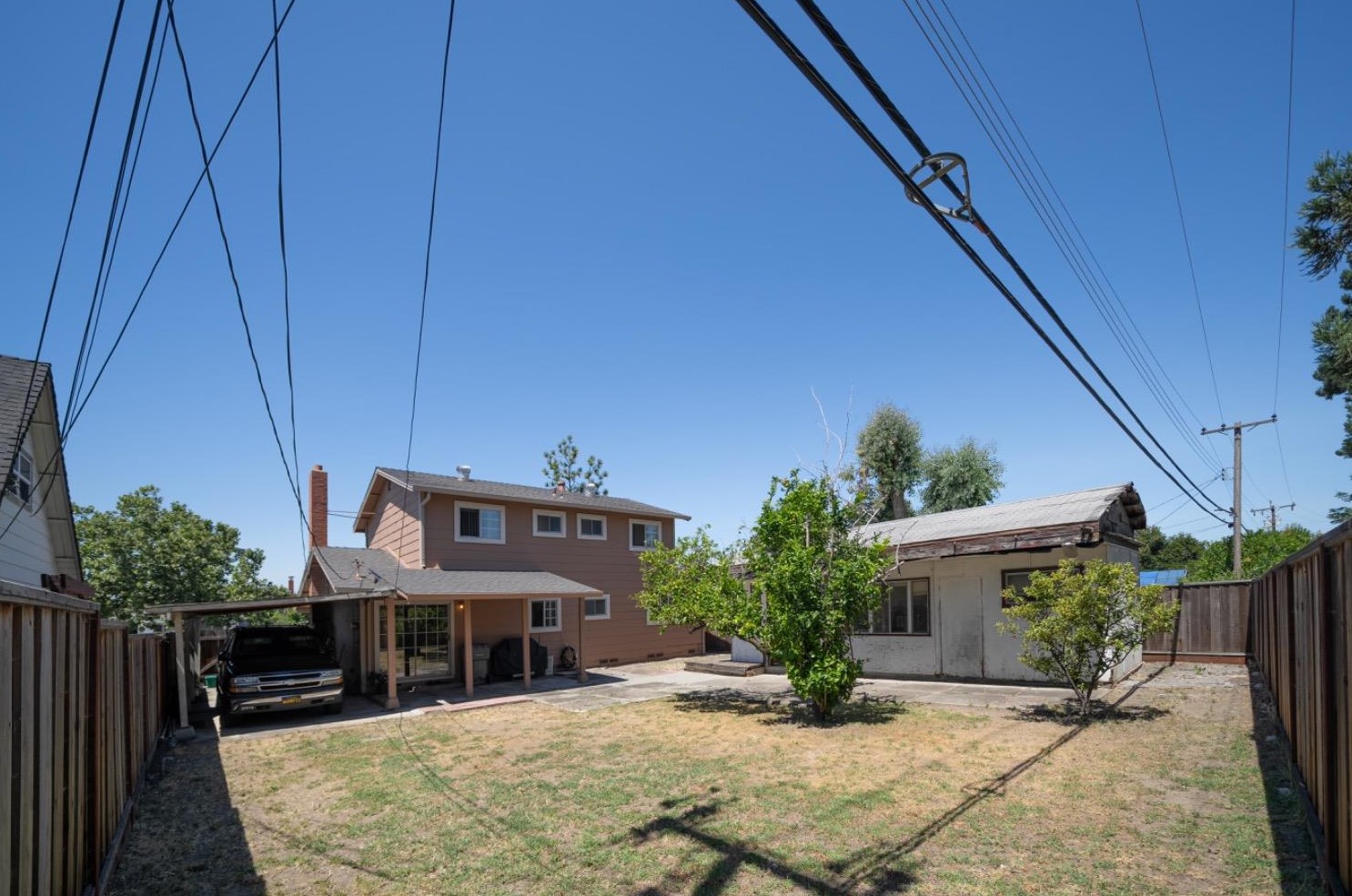 2076 Morrill Ave, San Jose CA  95132-1127 exterior