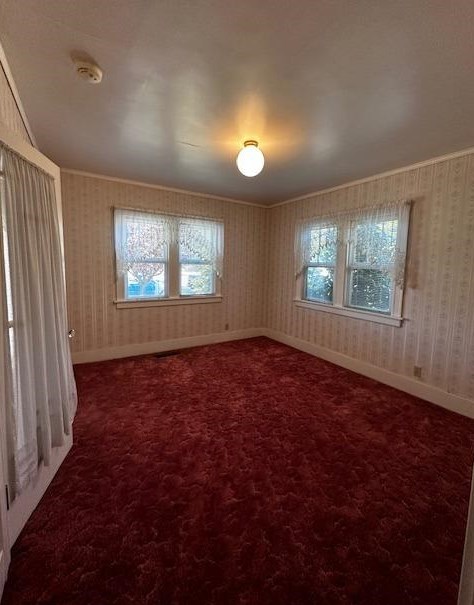 126 Minaret Ave, Turlock CA 95380-4162 exterior