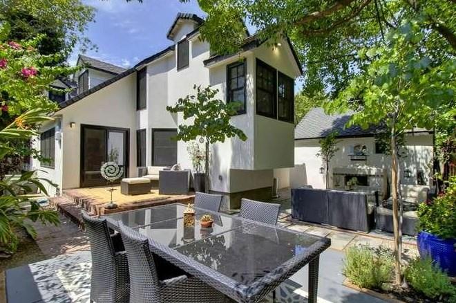 1515 41st St, Sacramento CA  95819-4042 exterior