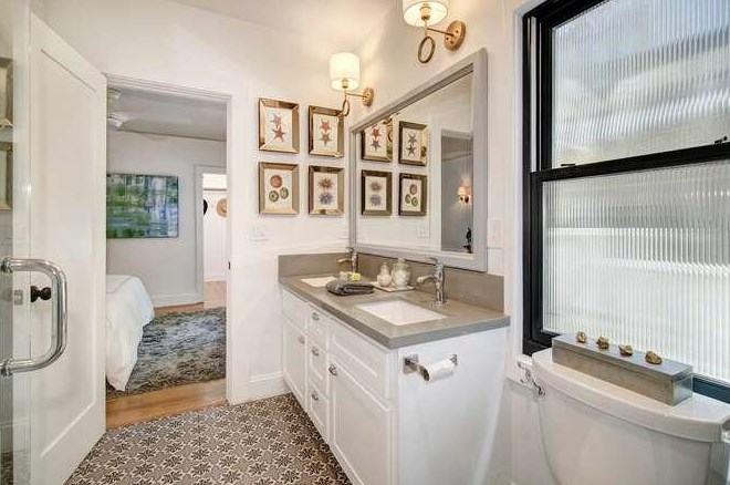 1515 41st St, Sacramento CA  95819-4042 exterior