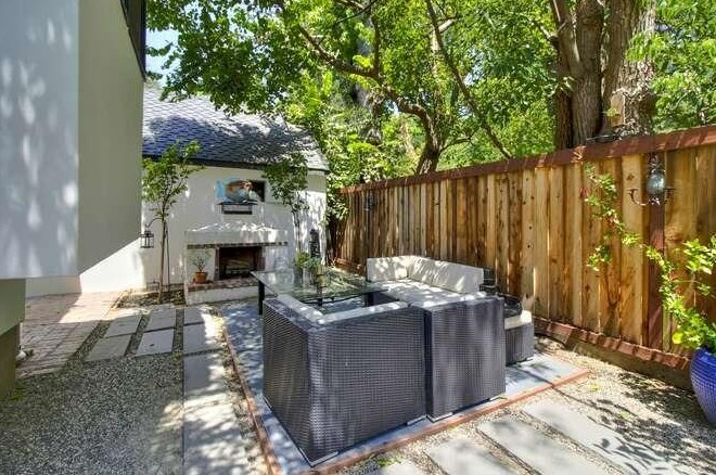 1515 41st St, Sacramento CA  95819-4042 exterior