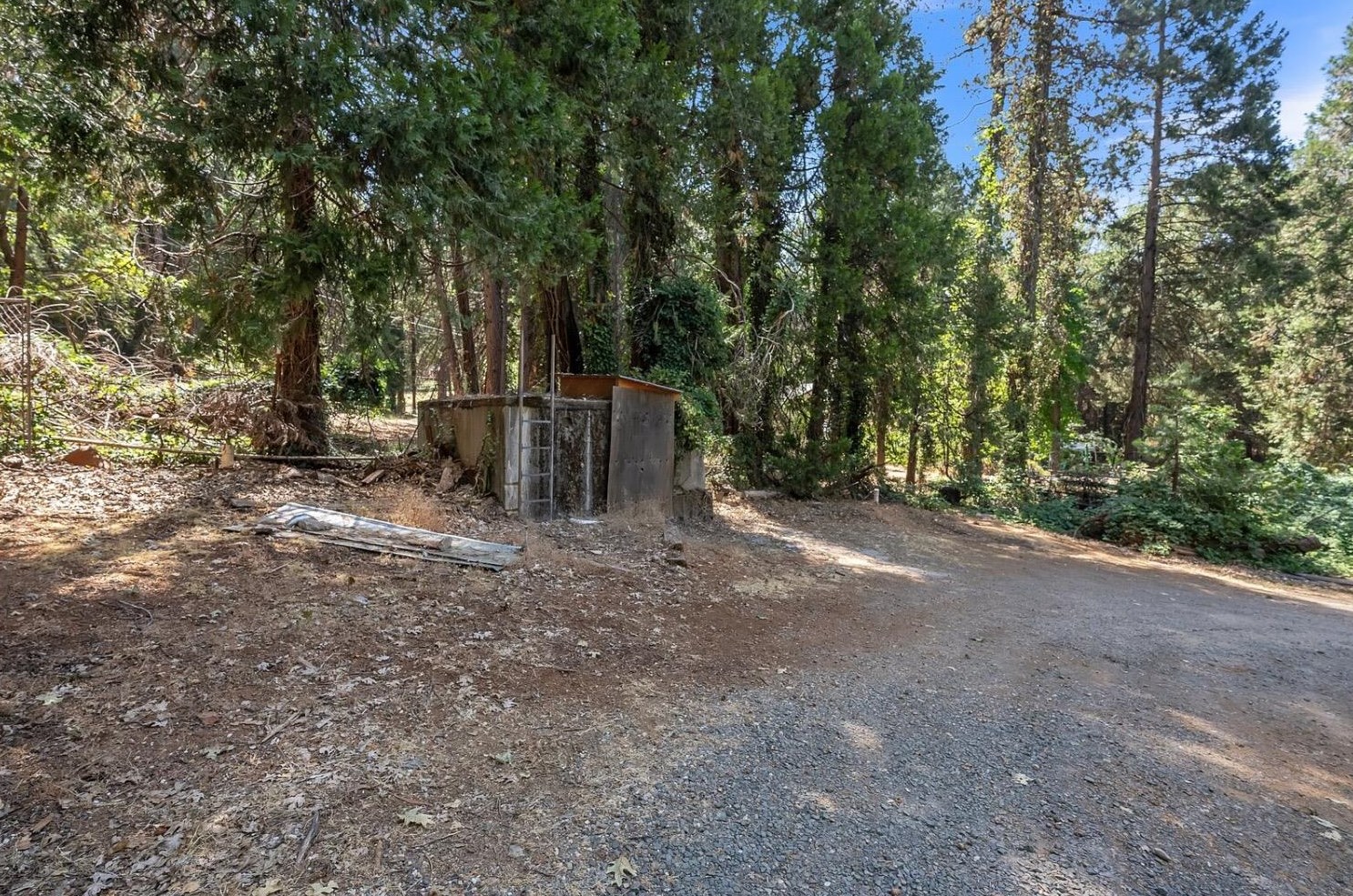 14262 Mdw Dr, Grass Valley CA  95945-9065 exterior