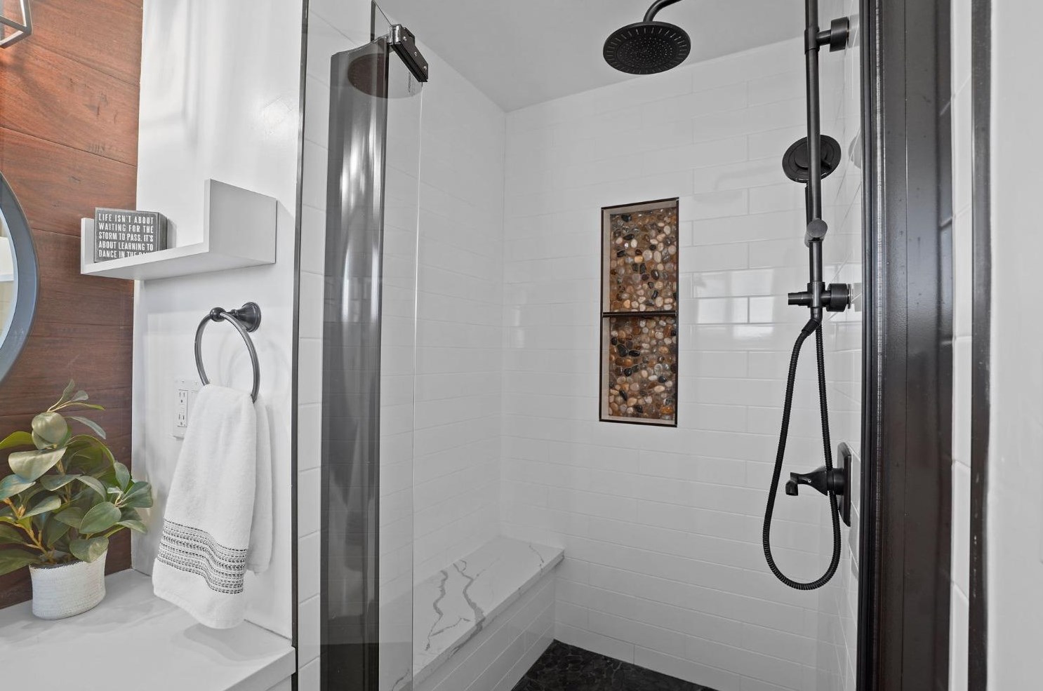 6290 14th St, Sacramento CA  95831-1806 exterior