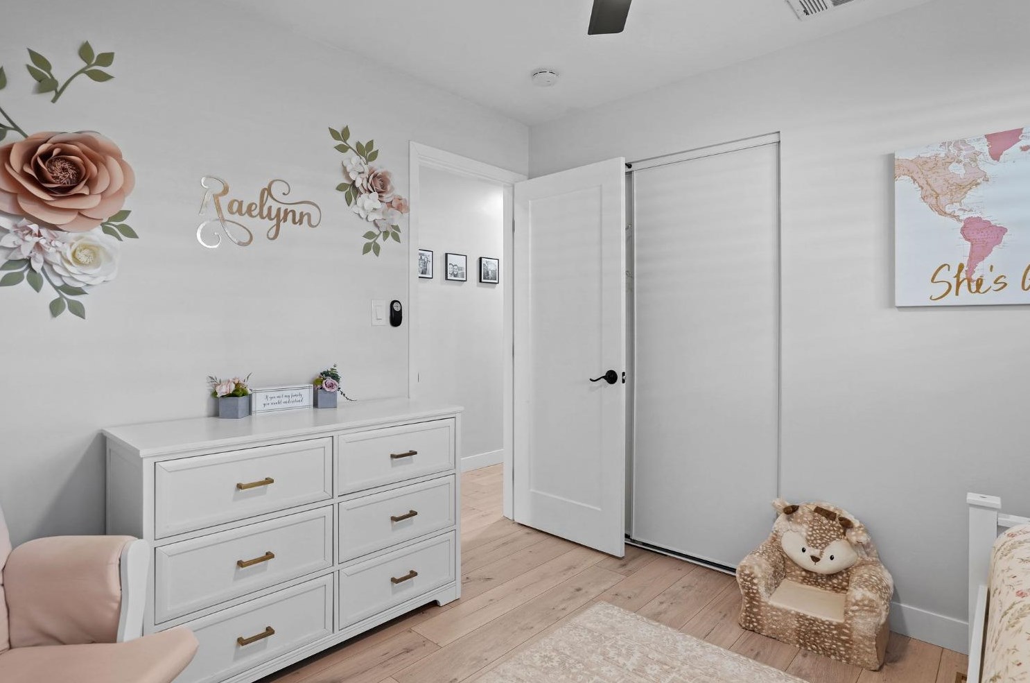 6290 14th St, Sacramento CA  95831-1806 exterior