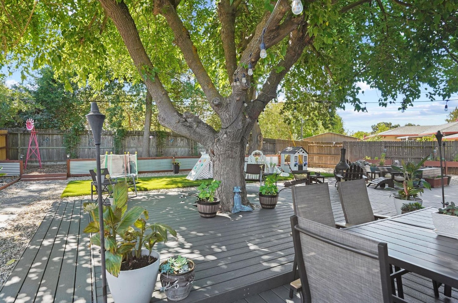 6290 14th St, Sacramento CA  95831-1806 exterior