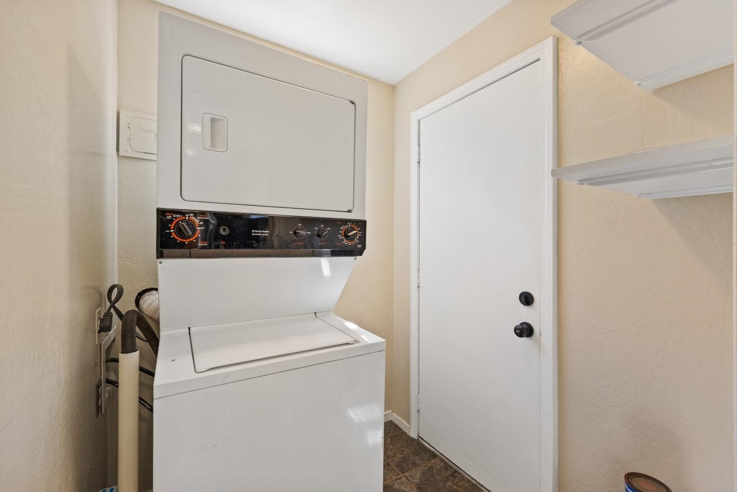 4425 54th St, Sacramento CA  95820-4142 exterior