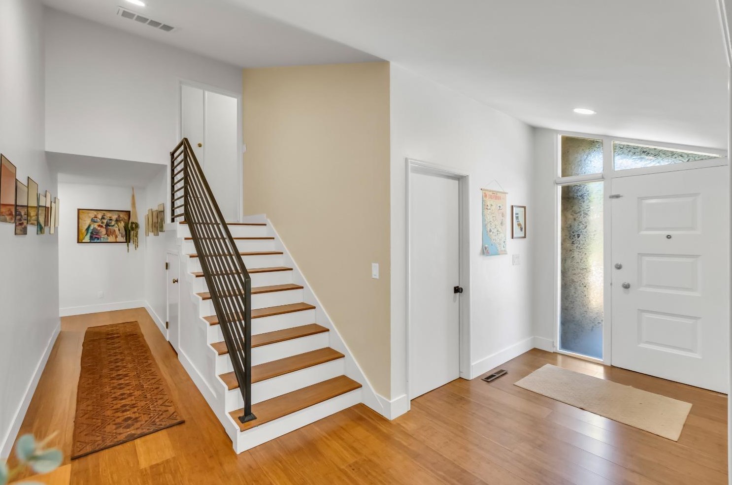 1224 41st Ave, Sacramento CA  95822-2943 exterior