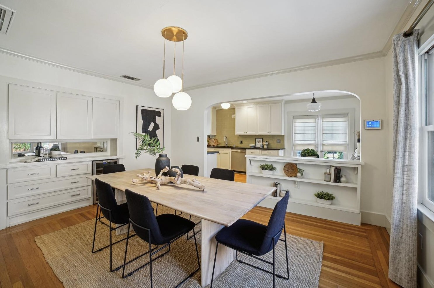 2871 3rd Ave, Sacramento CA  95818-2707 exterior