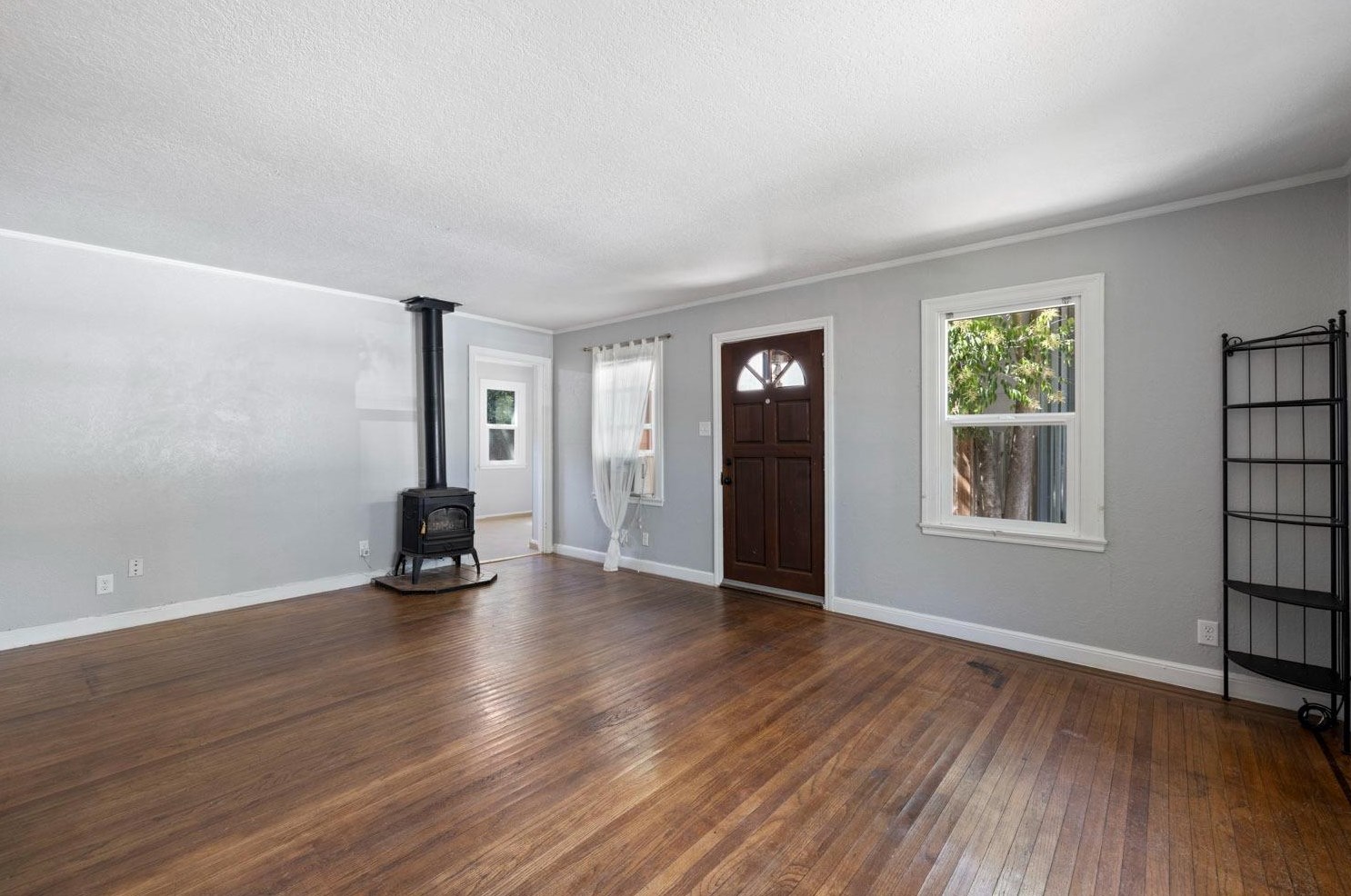 621 D St, Davis CA 95616-3714 exterior