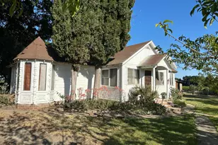 27925 Thornton Rd, Thornton, CA 95686 - Photo 3