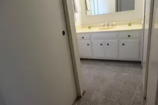 8401 Grinnel Way, Sacramento, CA 95826 - Photo 19