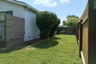 8401 Grinnel Way, Sacramento, CA 95826 - Photo 35