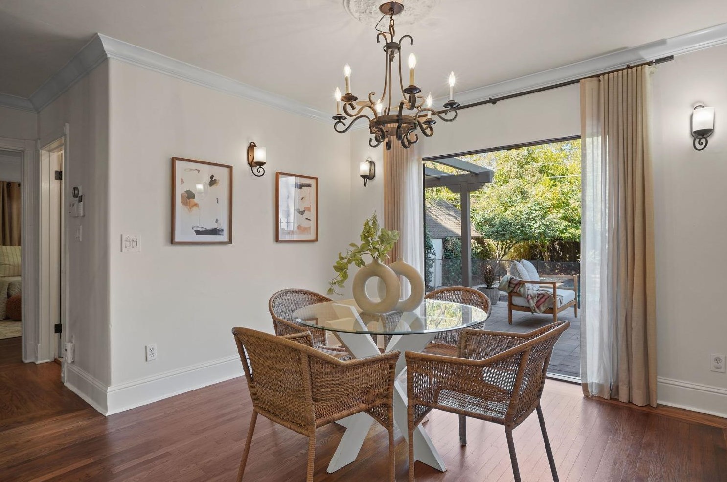 700 34th St, Sacramento CA  95816-3822 exterior