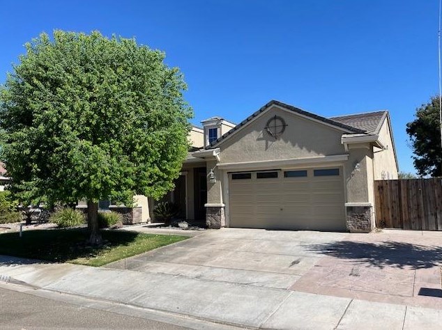 643 Orestimba Peak Dr, Newman CA  95360-9515 exterior