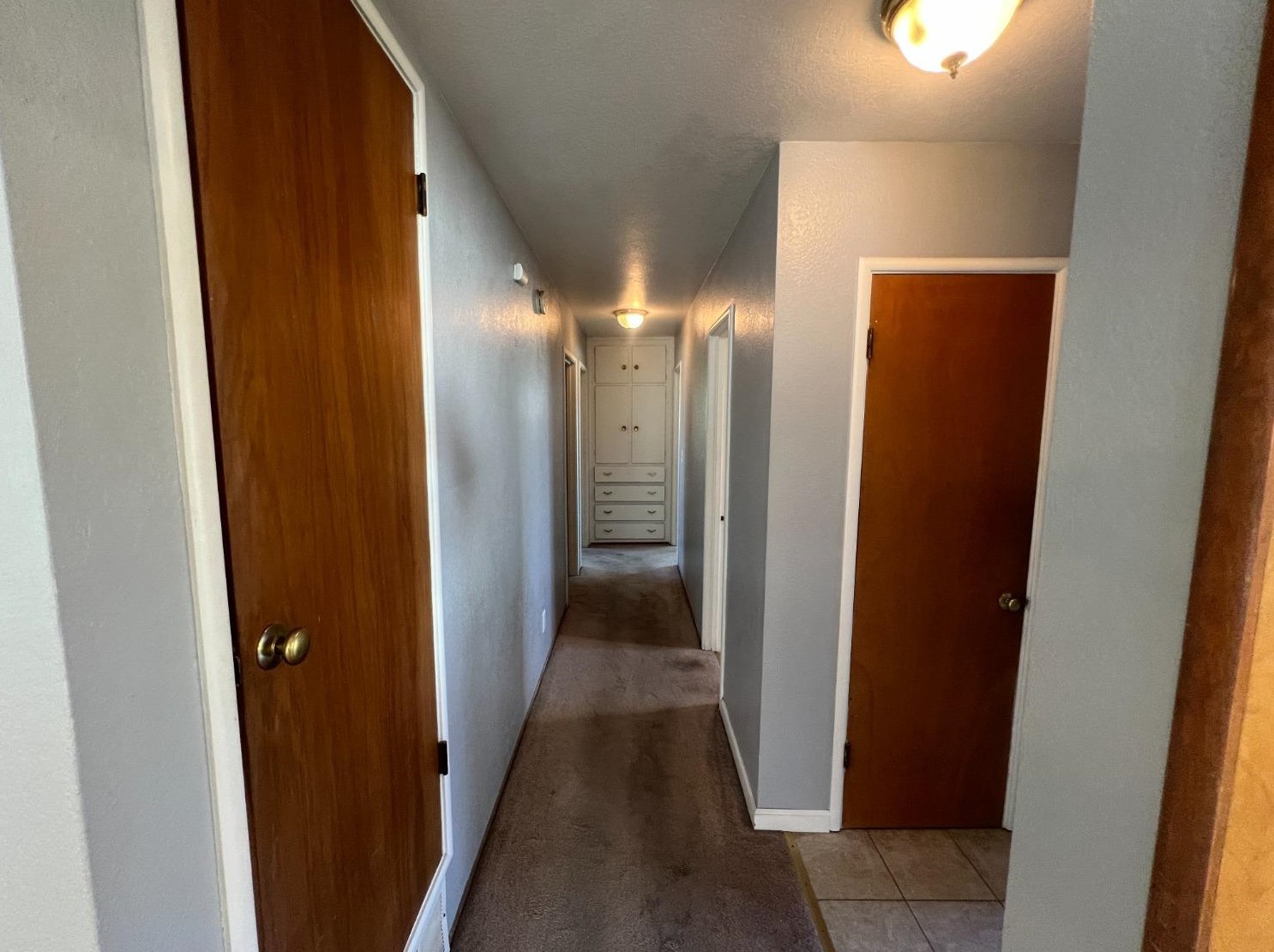 1170 Minaret Ave, Turlock CA 95380-5526 exterior