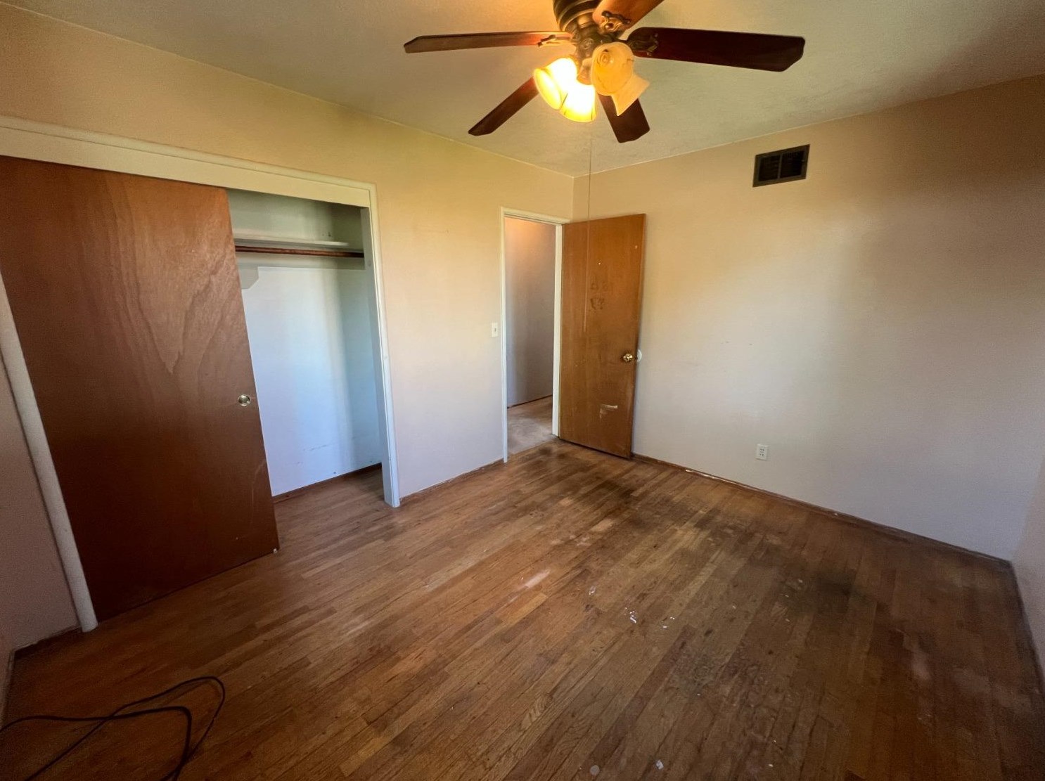 1170 Minaret Ave, Turlock CA 95380-5526 exterior