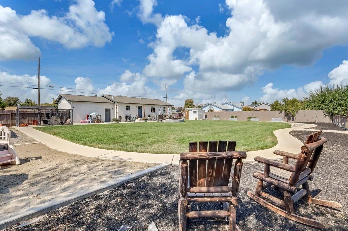 2567 California St, Sutter CA 95982-9998 exterior