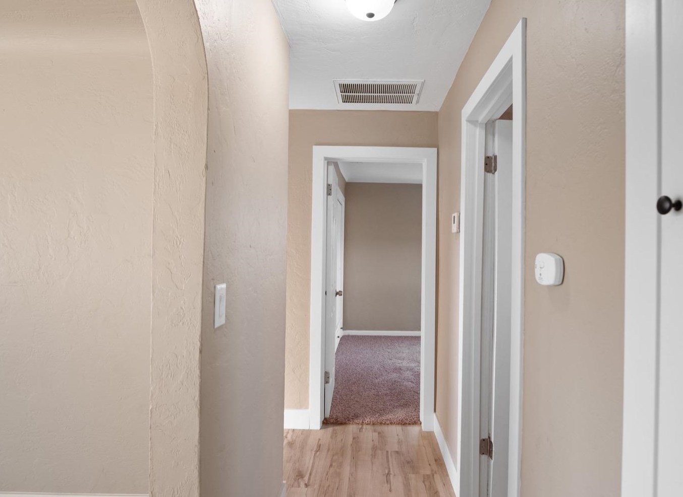 821 Minaret Ave, Turlock CA 95380-5519 exterior