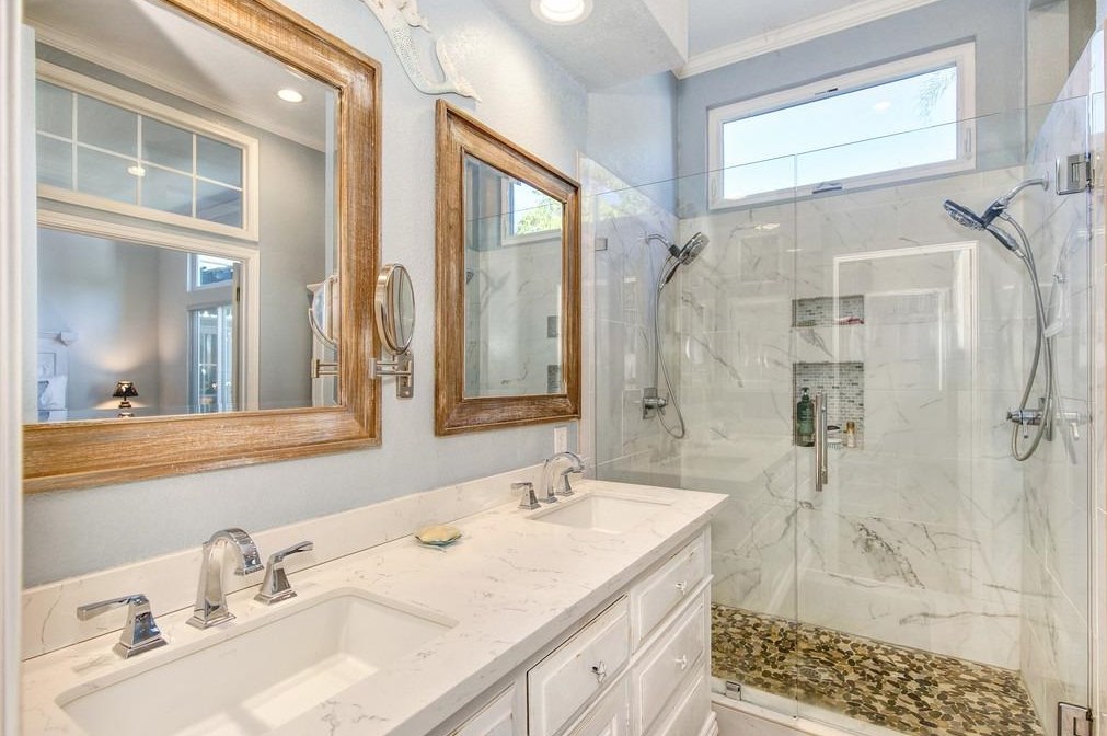 220 Singer Ln, Folsom CA  95630-5277 exterior
