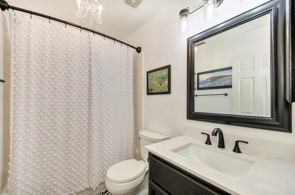 220 Singer Ln, Folsom CA  95630-5277 exterior