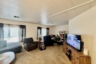 Cackler Ln, Citrus Heights, CA 95621 - Photo 11