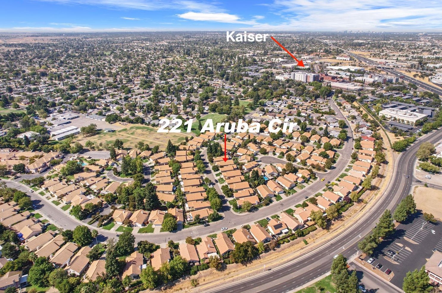 221 Aruba Cir, Sacramento CA  95823-5985 exterior