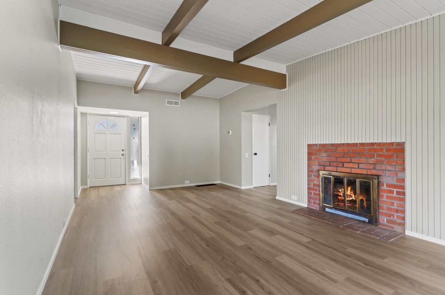 1431 Clark Ave, Yuba City CA  95991-2821 exterior