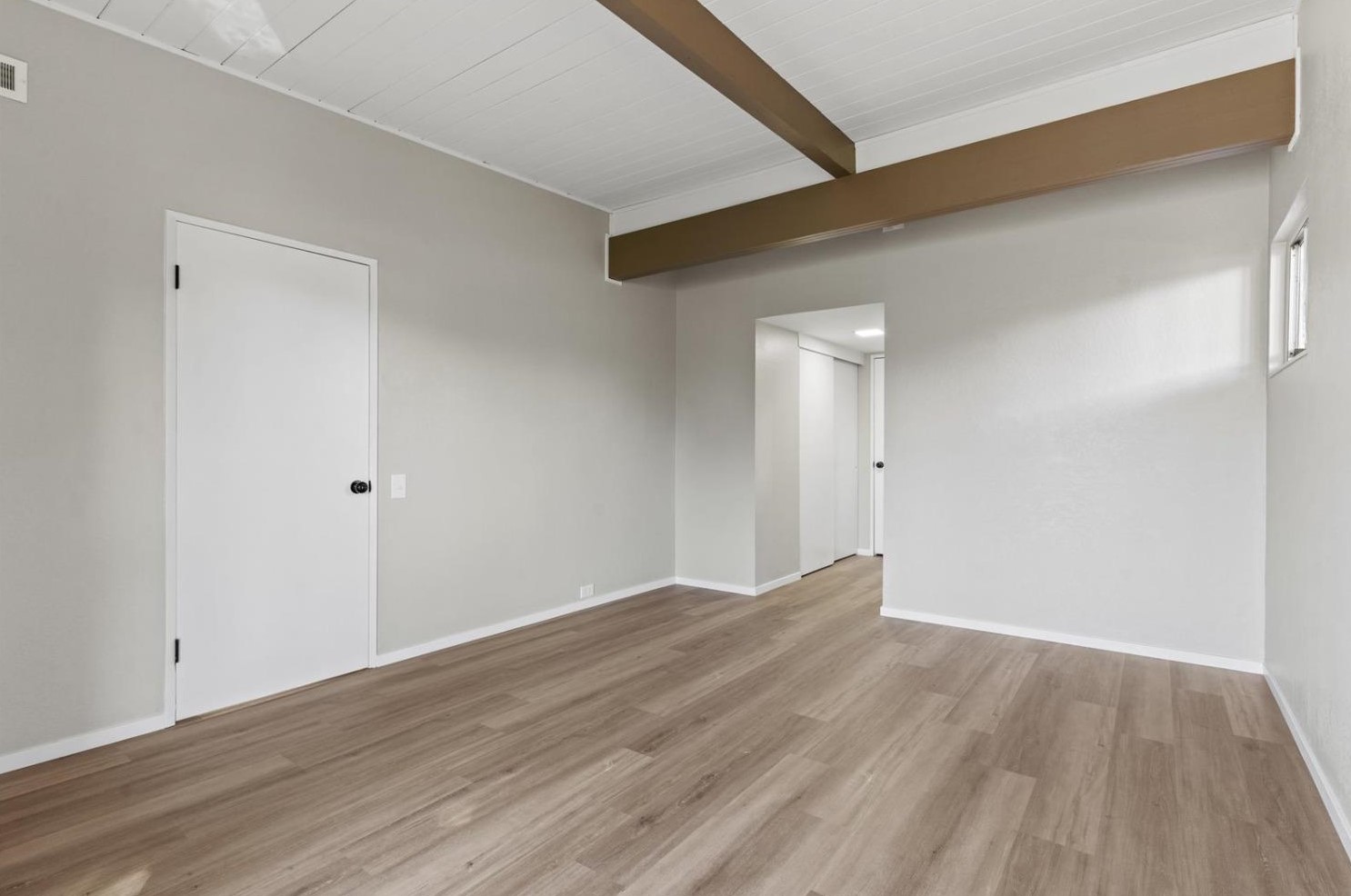 1431 Clark Ave, Yuba City CA  95991-2821 exterior