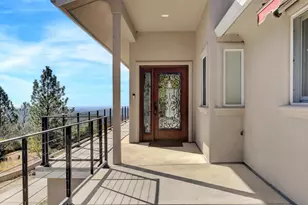 16174 Thornberry Ln, Grass Valley, CA 95949 - Photo 13