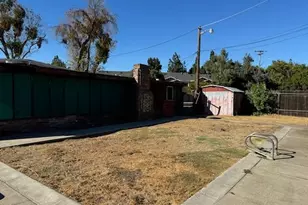 2724 Sparks Way, Modesto, CA 95350 - Photo 9