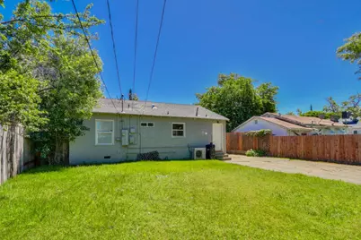 4400 E Nichols Avenue, Sacramento, CA 95820 - Photo 37