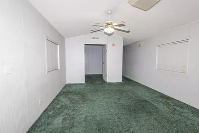 Jackson Avenue #113, Escalon, CA 95320 - Photo 9