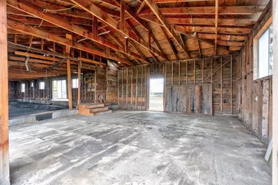 21188 Elgin Avenue, Dos Palos, CA 93620 - Photo 15