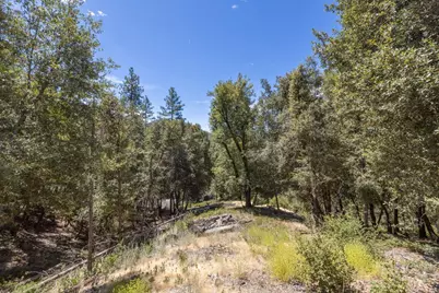 8 N Cedar Vista Circle, Bass Lake, CA 93604 - Photo 29