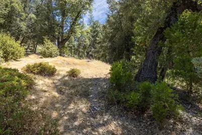 8 N Cedar Vista Circle, Bass Lake, CA 93604 - Photo 17