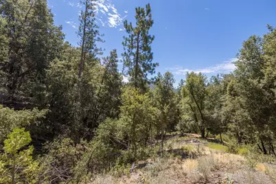 8 N Cedar Vista Circle, Bass Lake, CA 93604 - Photo 23