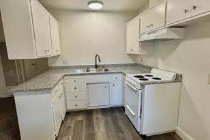 1707 W Swain Rd, Stockton, CA 95207 - Photo 5