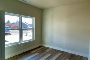 212 Barker Ln, Grass Valley, CA 95945 - Photo 9