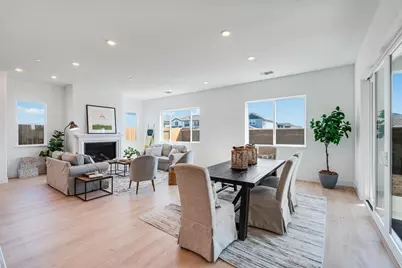 8536 Rino Way, Elk Grove, CA 95757 - Photo 15
