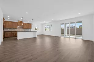 10324 Evangaline Wy, Elk Grove, CA 95757 - Photo 9