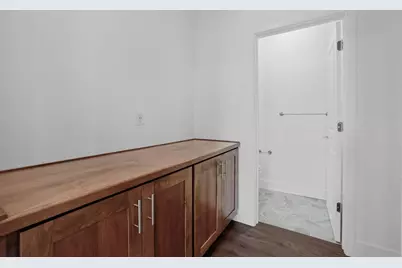 10324 Evangaline Way, Elk Grove, CA 95757 - Photo 17