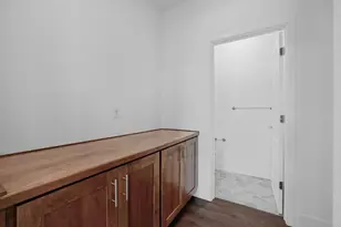 10324 Evangaline Wy, Elk Grove, CA 95757 - Photo 17